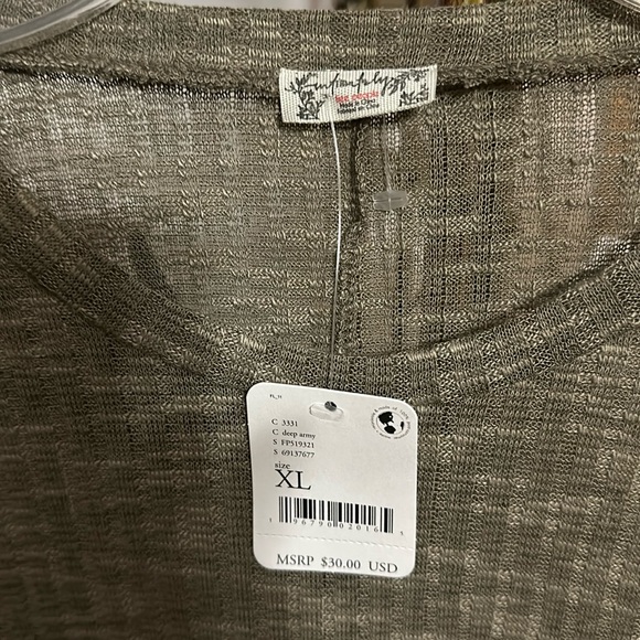 Free People Intimately Aura Layering Top. New with tags, size XL. - Picture 6 of 8